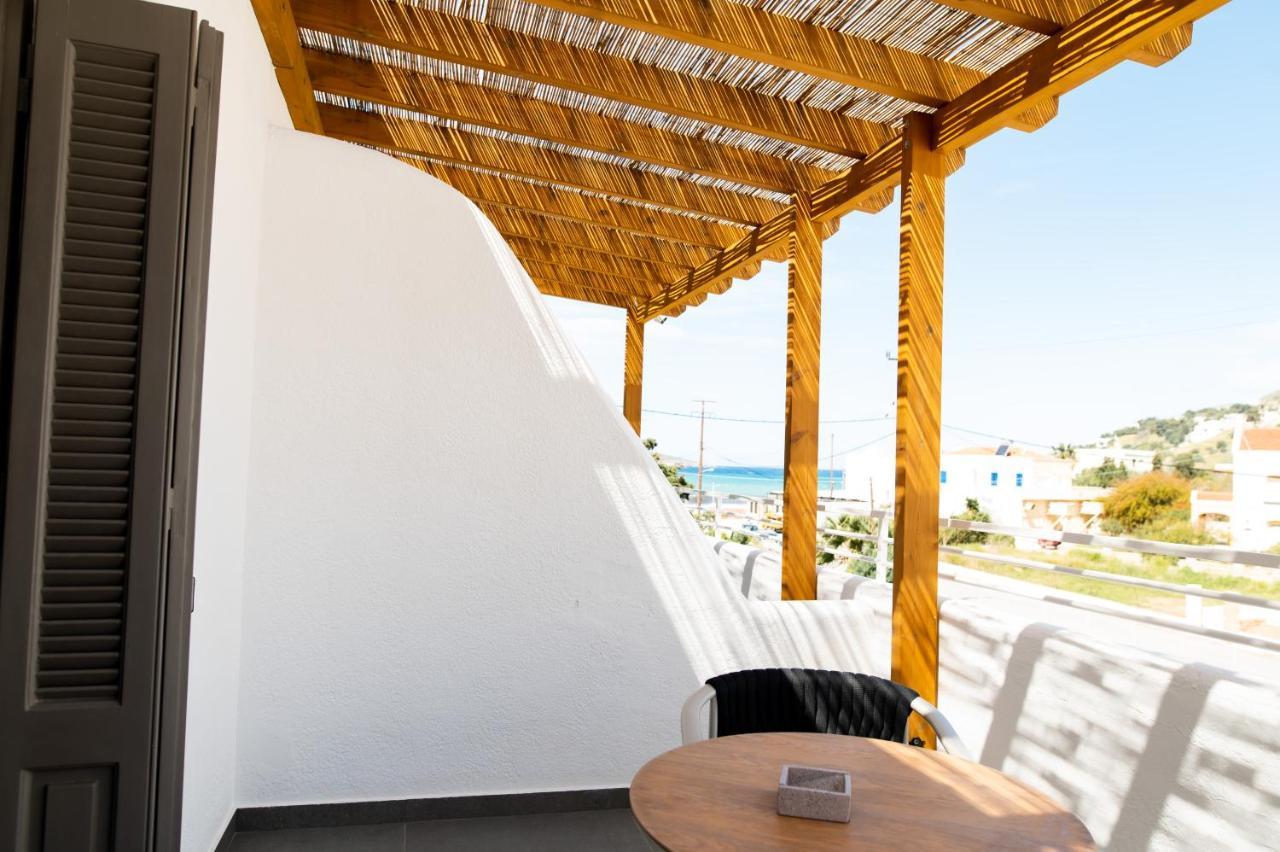 Andromeda Aparthotel Panormos  ภายนอก รูปภาพ